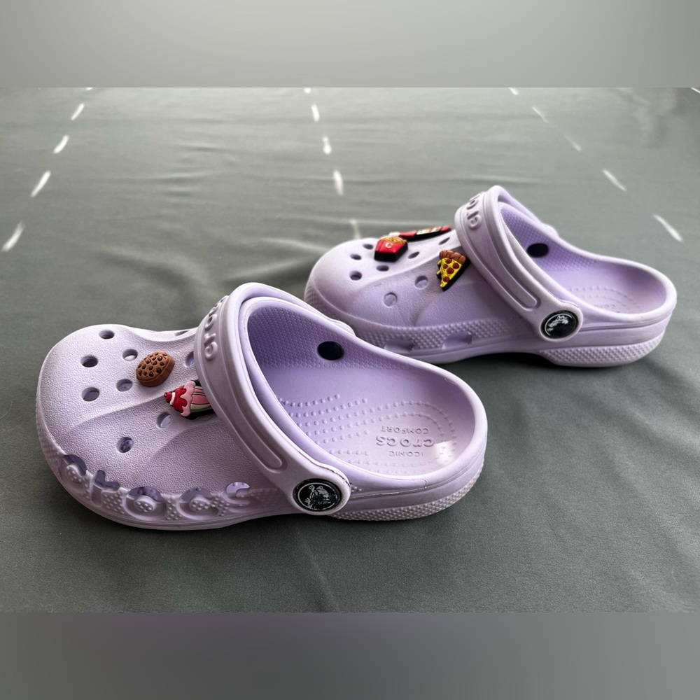 Crocs Light Purple color Girls Size  C11 - Picture 8 of 10